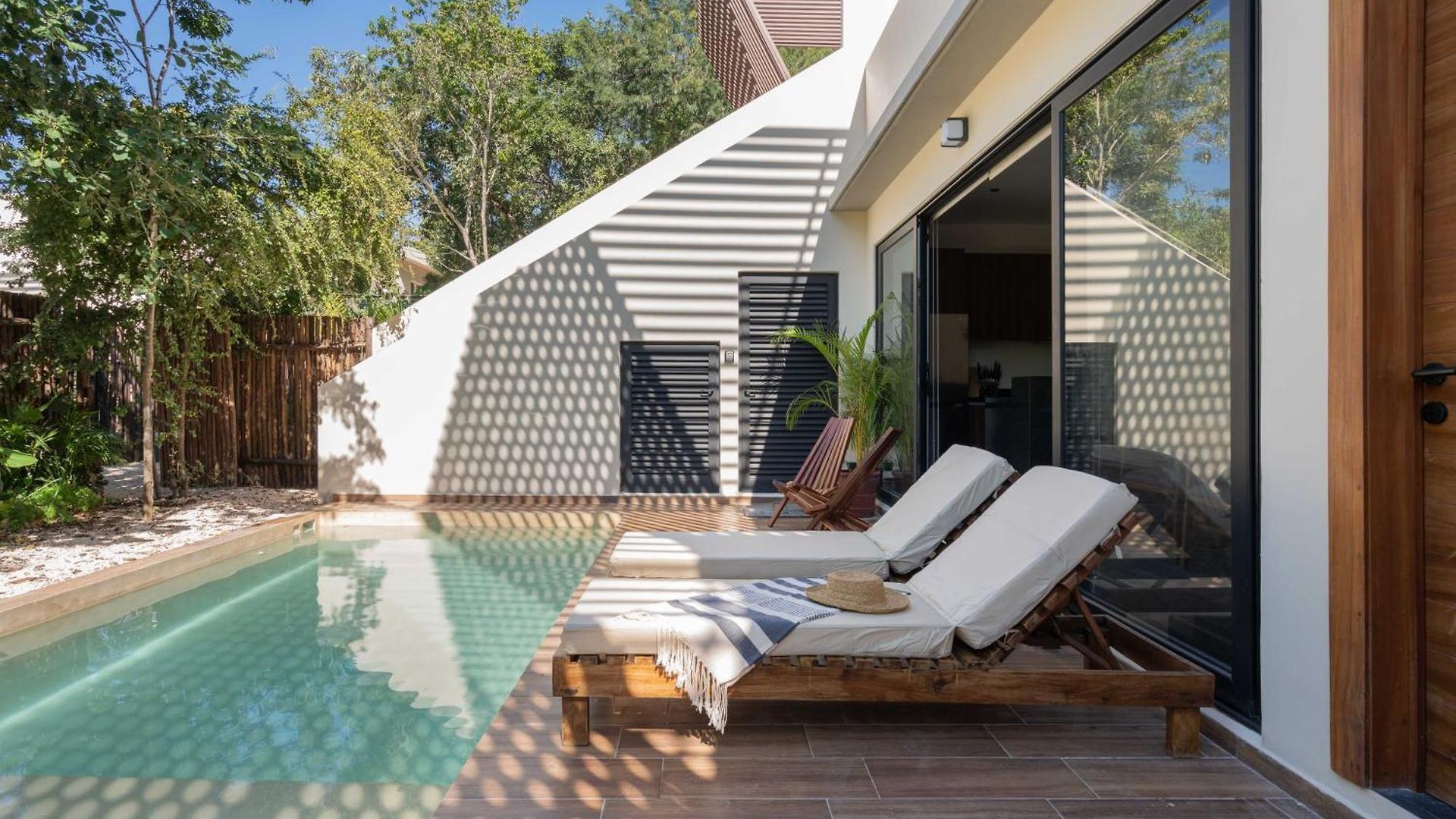 Asana Leaf Villa Tulum