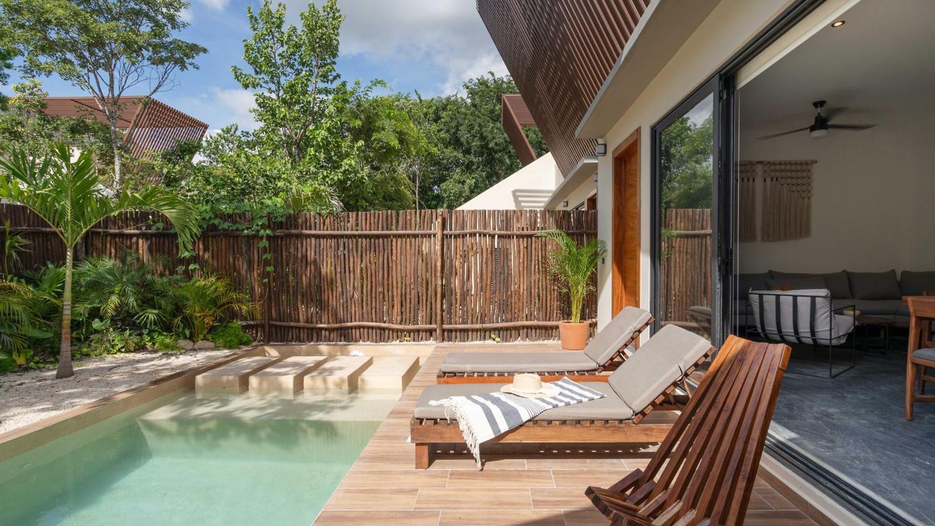 Asana Leaf Villa Tulum
