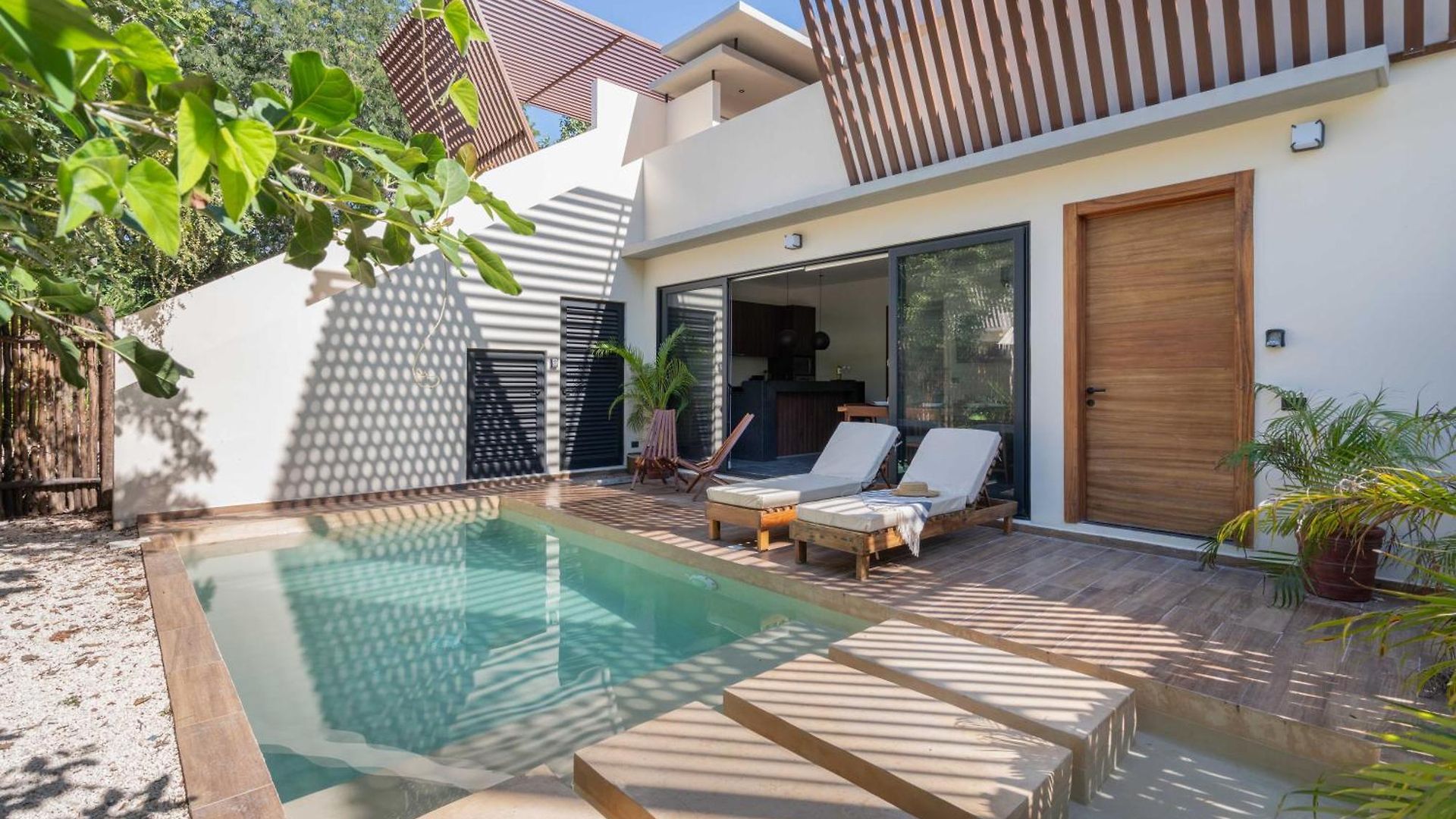 Asana Leaf Villa