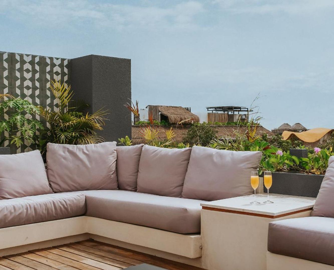 Apartment Divine 3br Ph Private Jacuzzi, Pools, Spa, Yoga