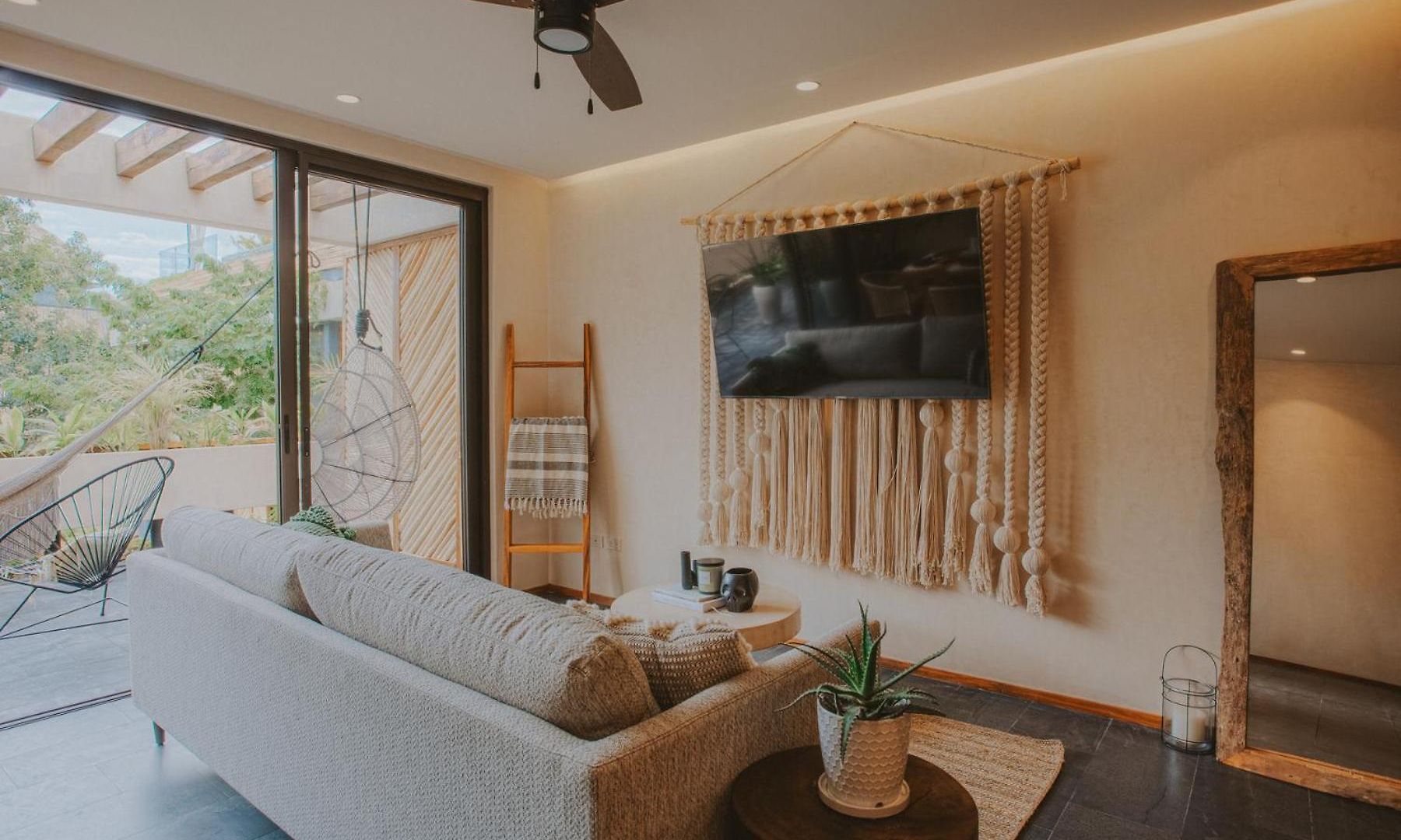 Divine 3br Ph Private Jacuzzi, Pools, Spa, Yoga Apartment Tulum