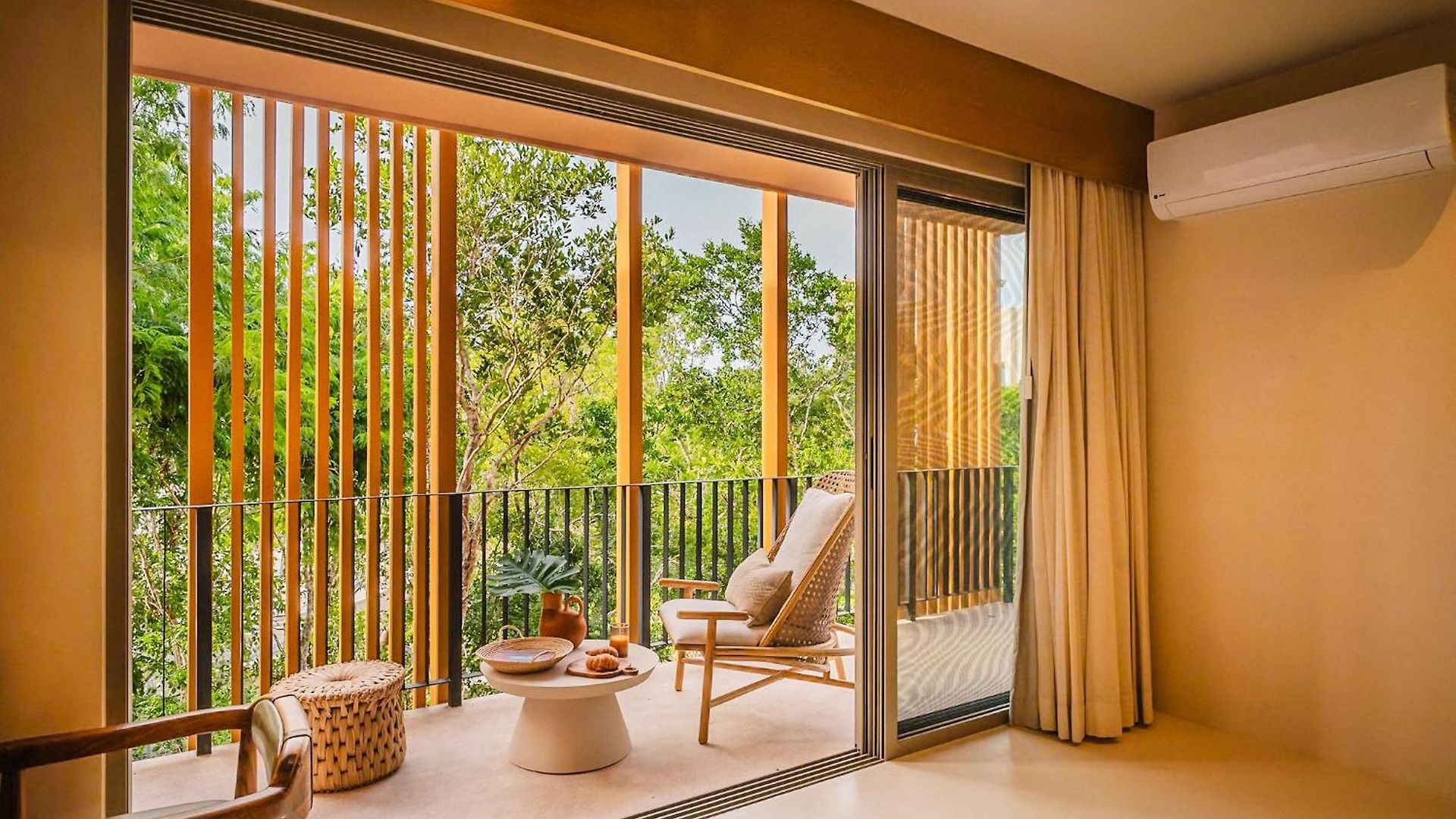 Divine 2br W Pool Gym Yoga Classes Restaurant * Tulum
