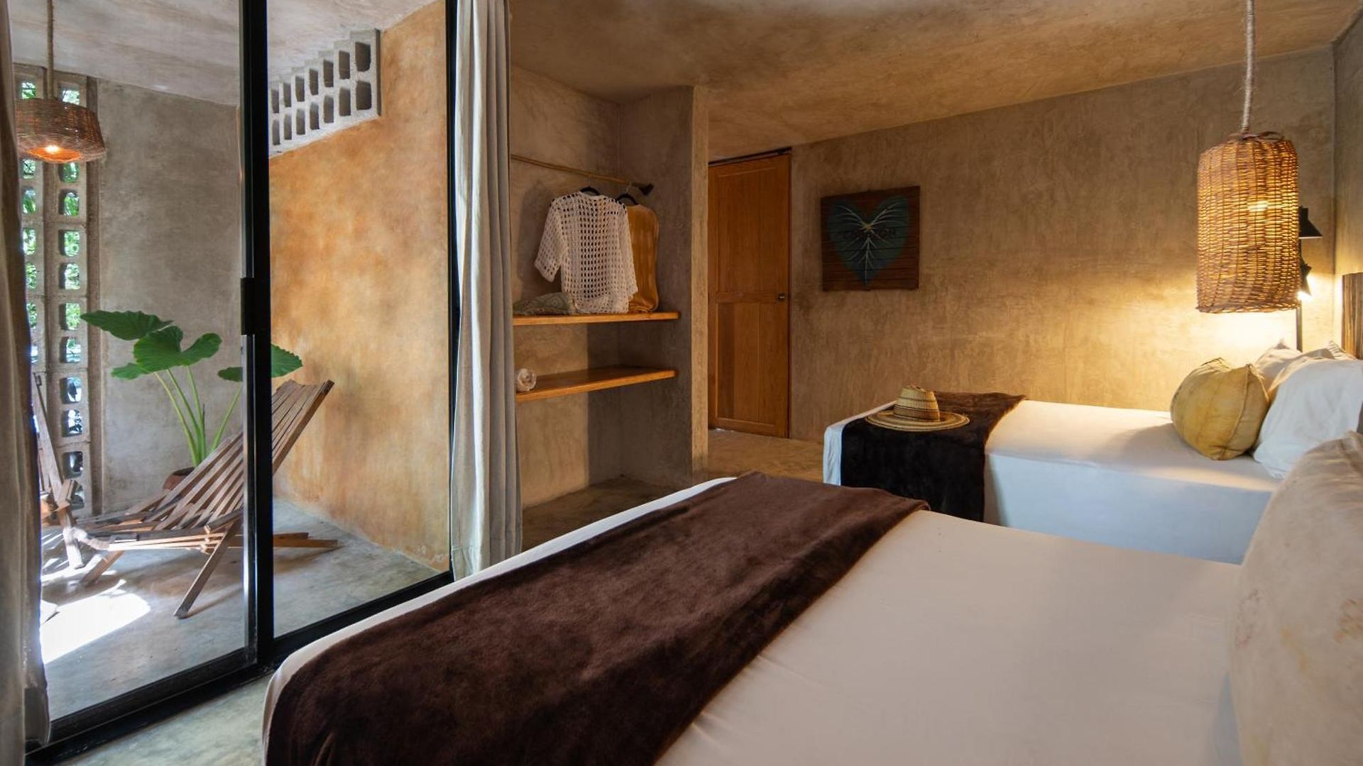 Hotel Casa Coyote 3*