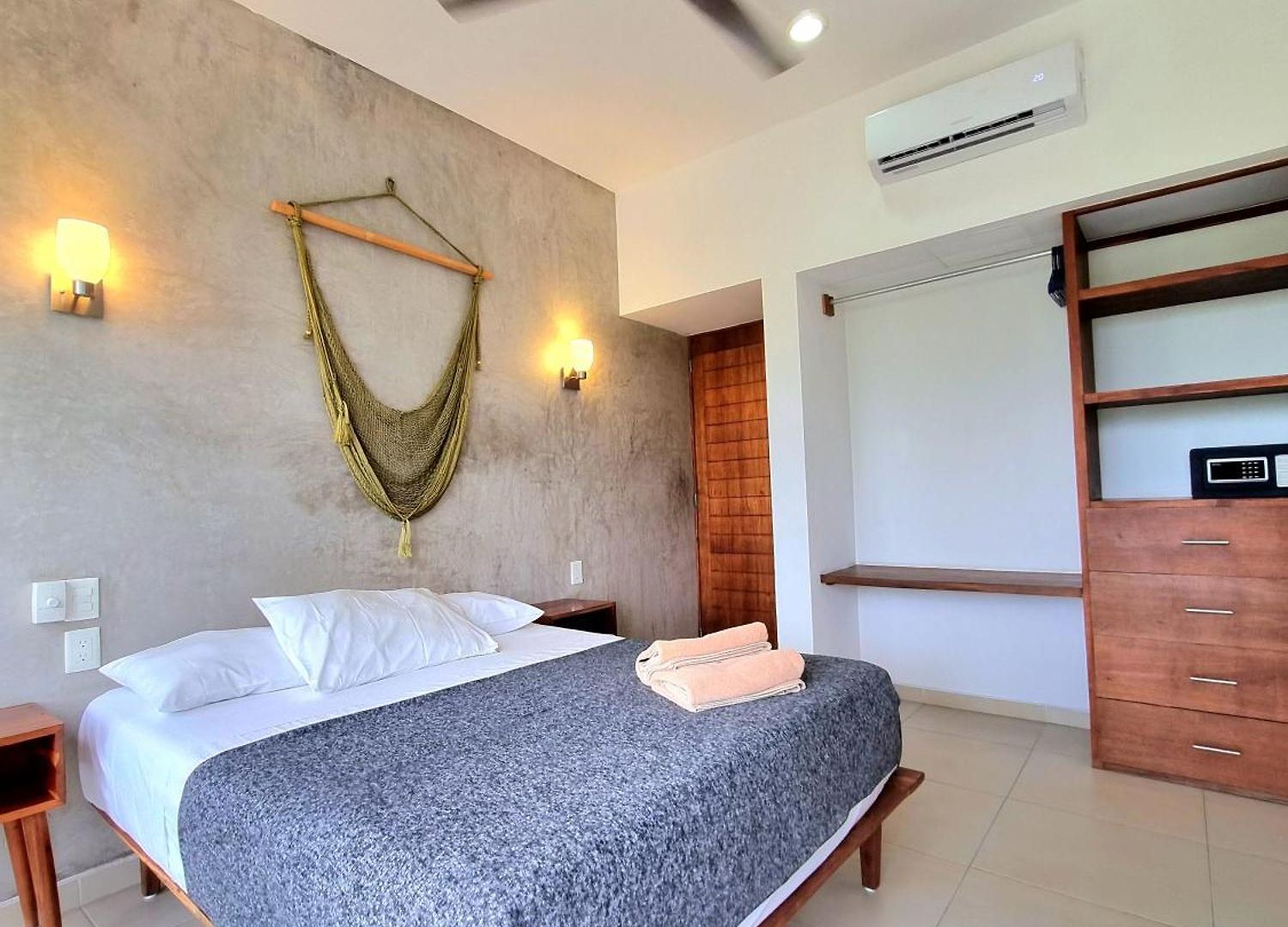 Mi Apartahotel