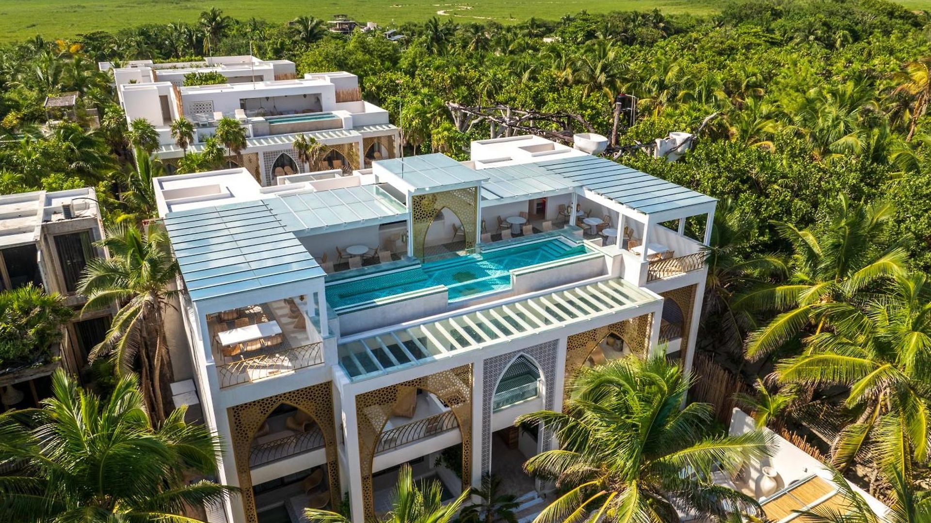 Sana Beachfront Boutique Hotel