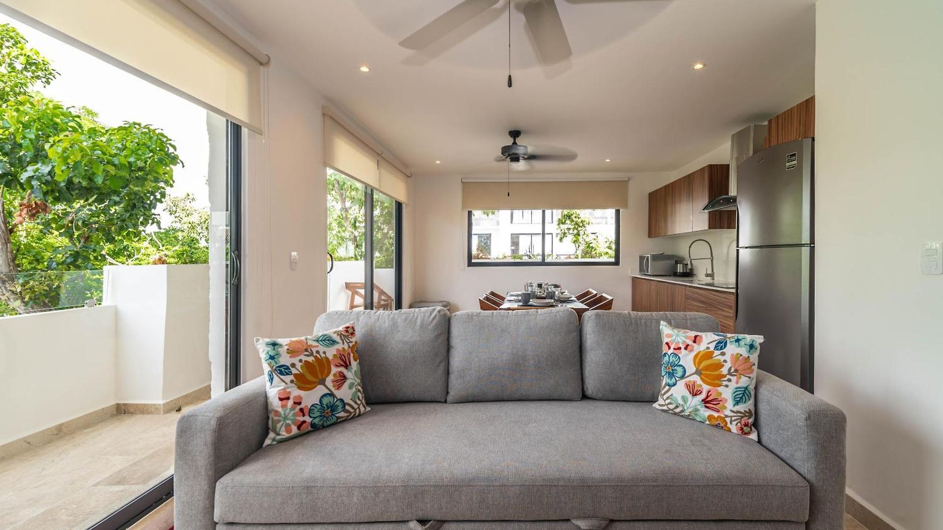 2 Bd With Balcony Gym Rooftop Pool * Tulum