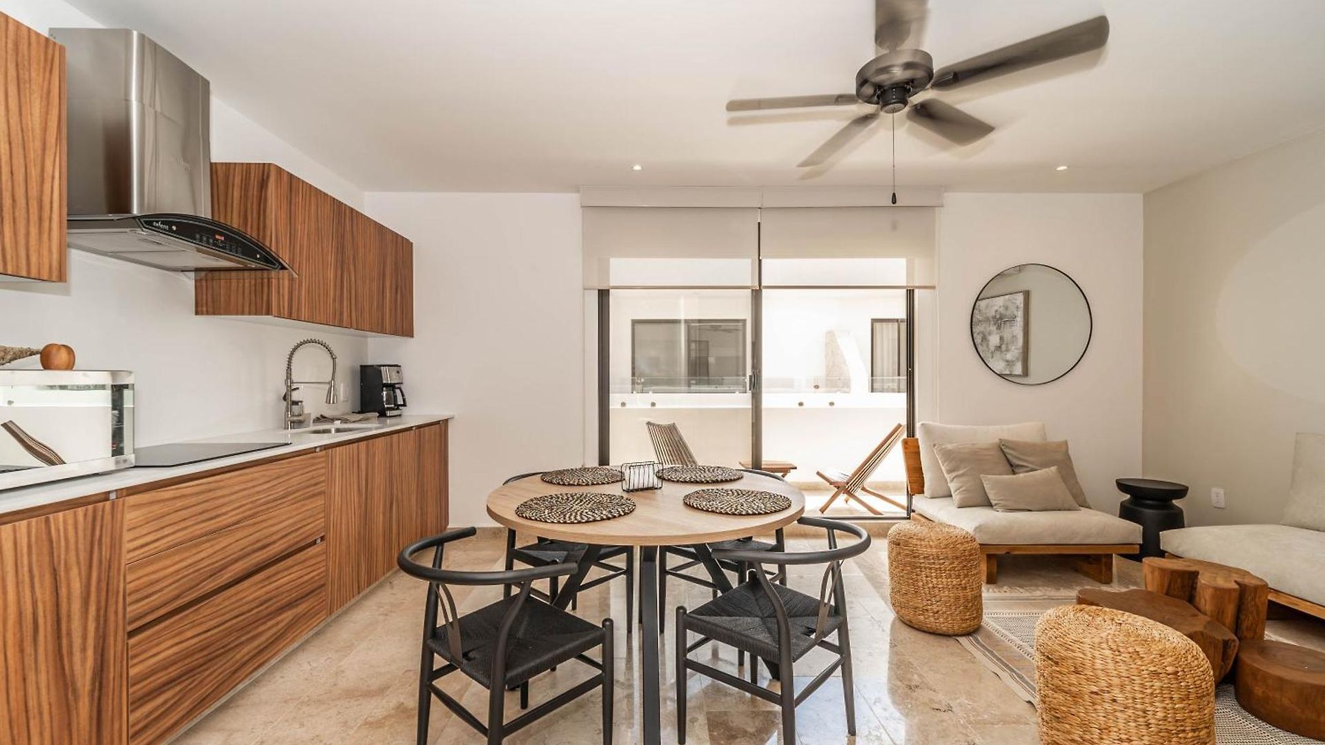 1 Bd With Balcony Gym Pool View Tulum