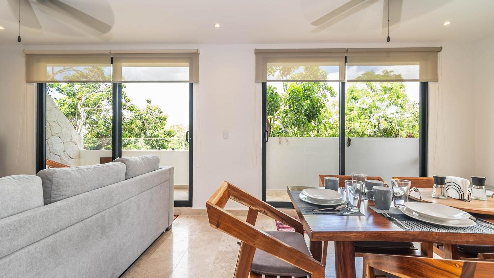 2 Bd With Balcony Gym Rooftop Pool Holiday home