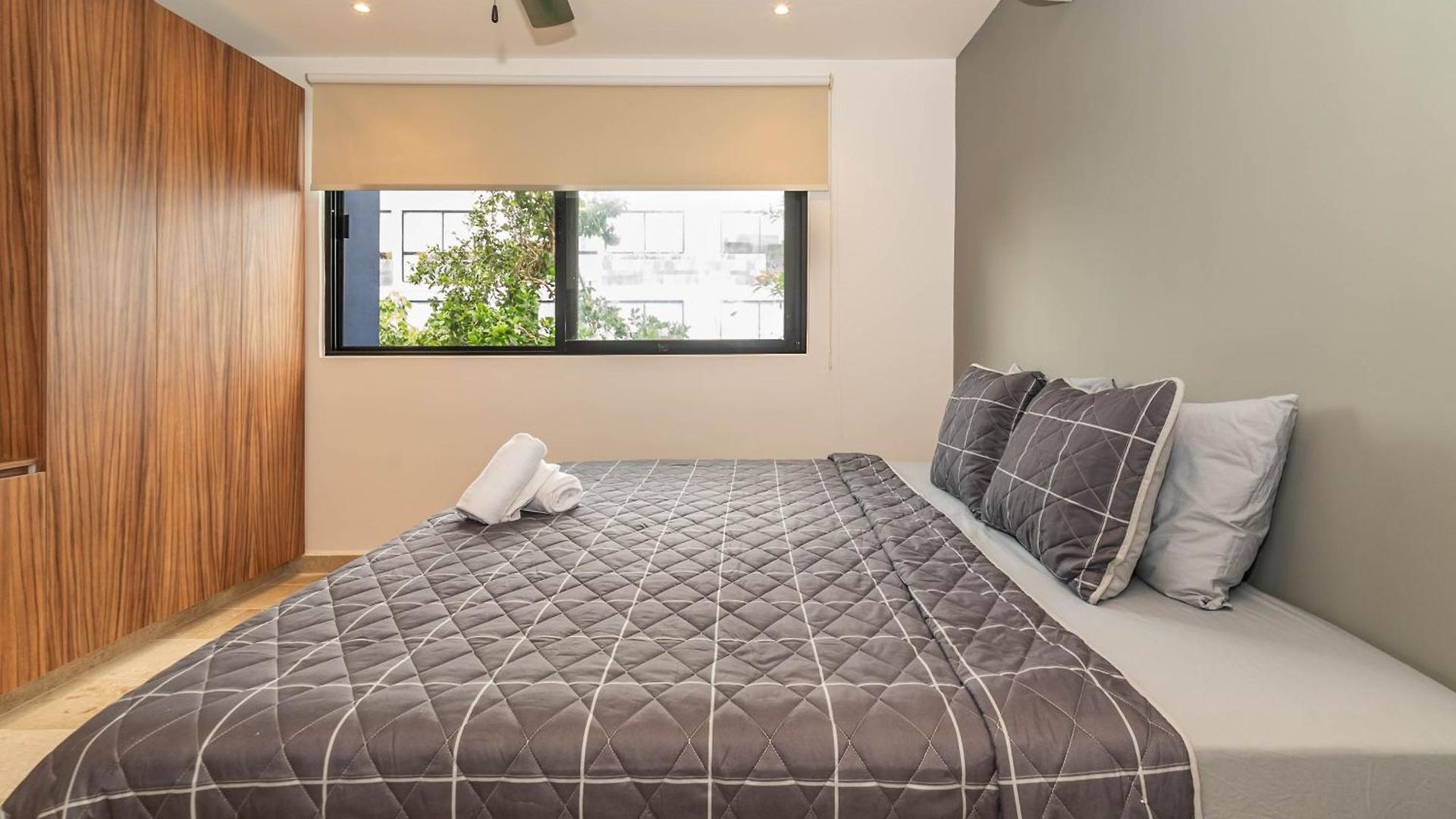 2 Bd With Balcony Gym Rooftop Pool Tulum