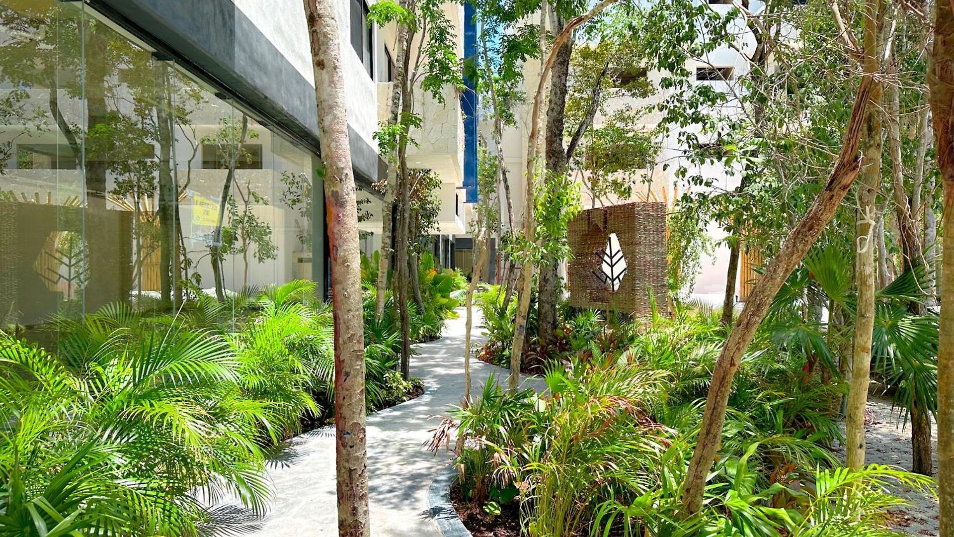 Bright 1 Bd With Balcony Tulum