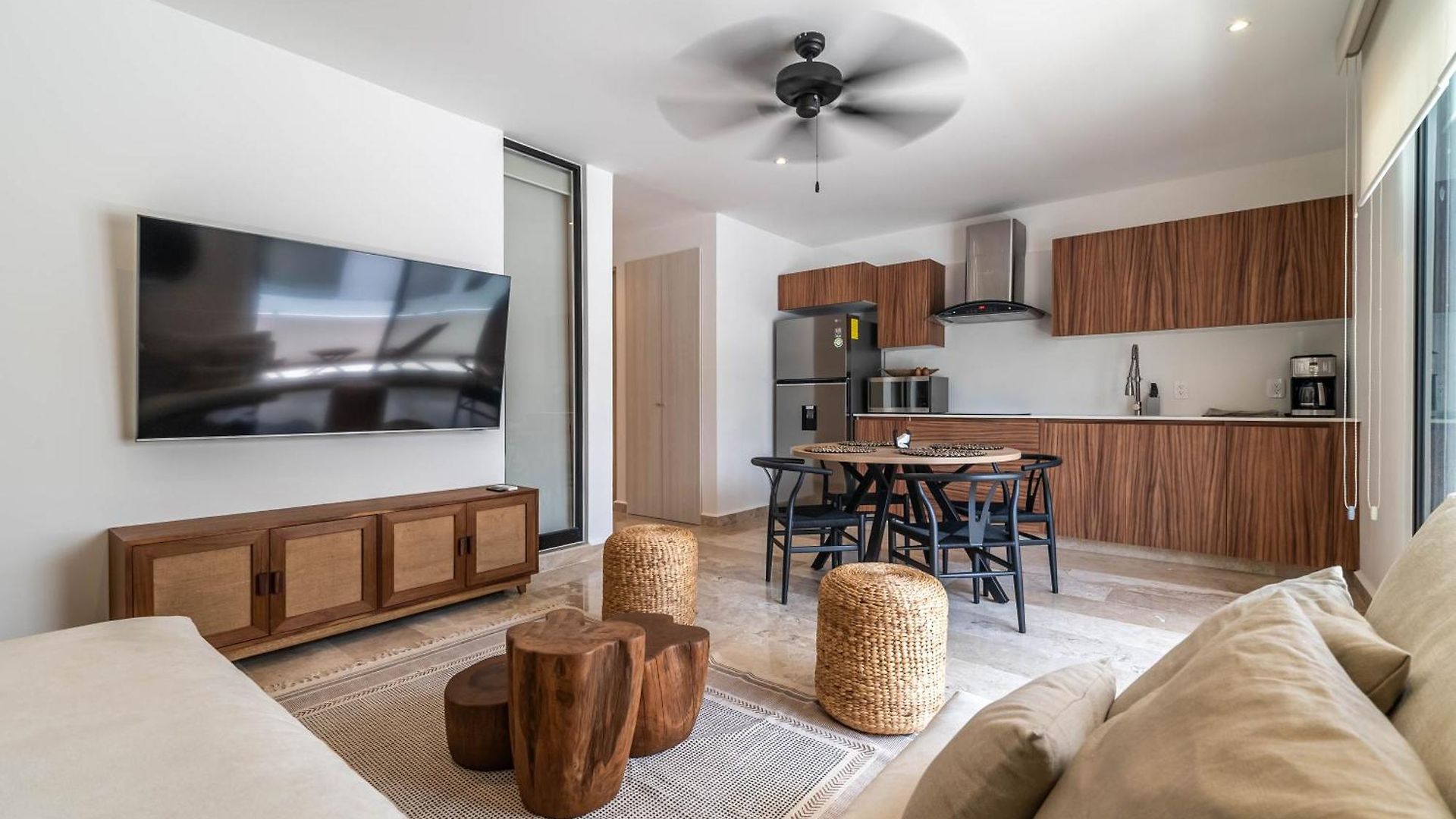 1 Bd With Balcony Gym Pool View Tulum