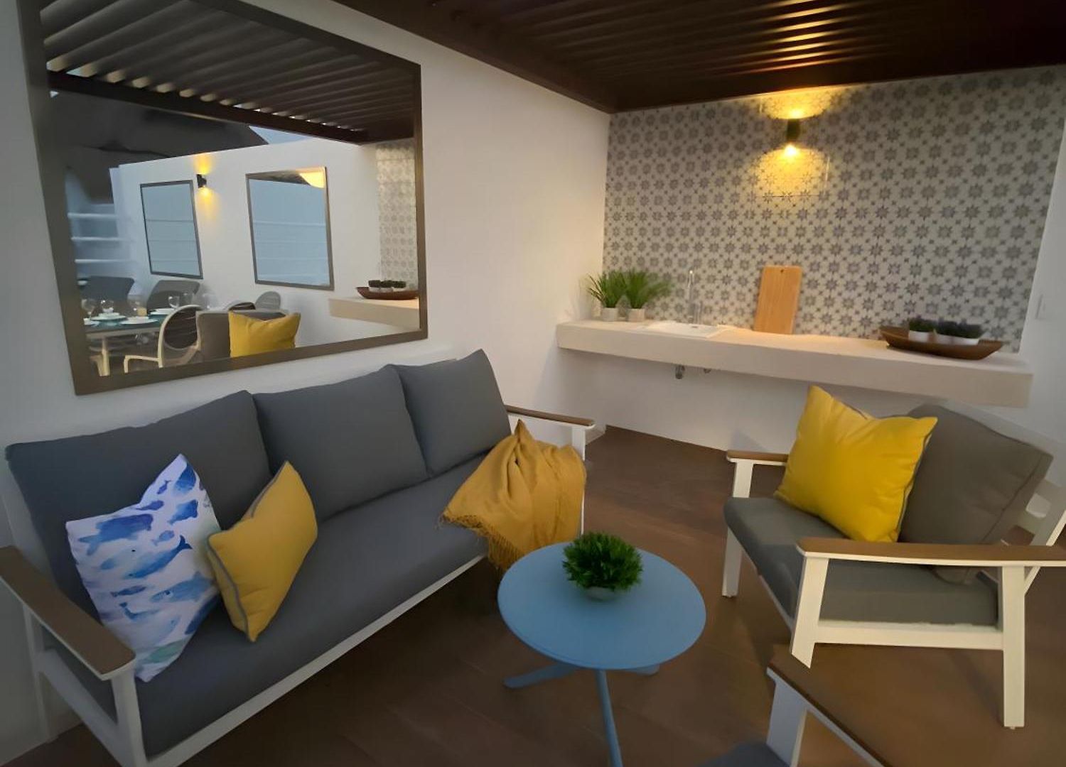 Apartment Luxury Penthouse W-jacuzzi In The Heart Of *
