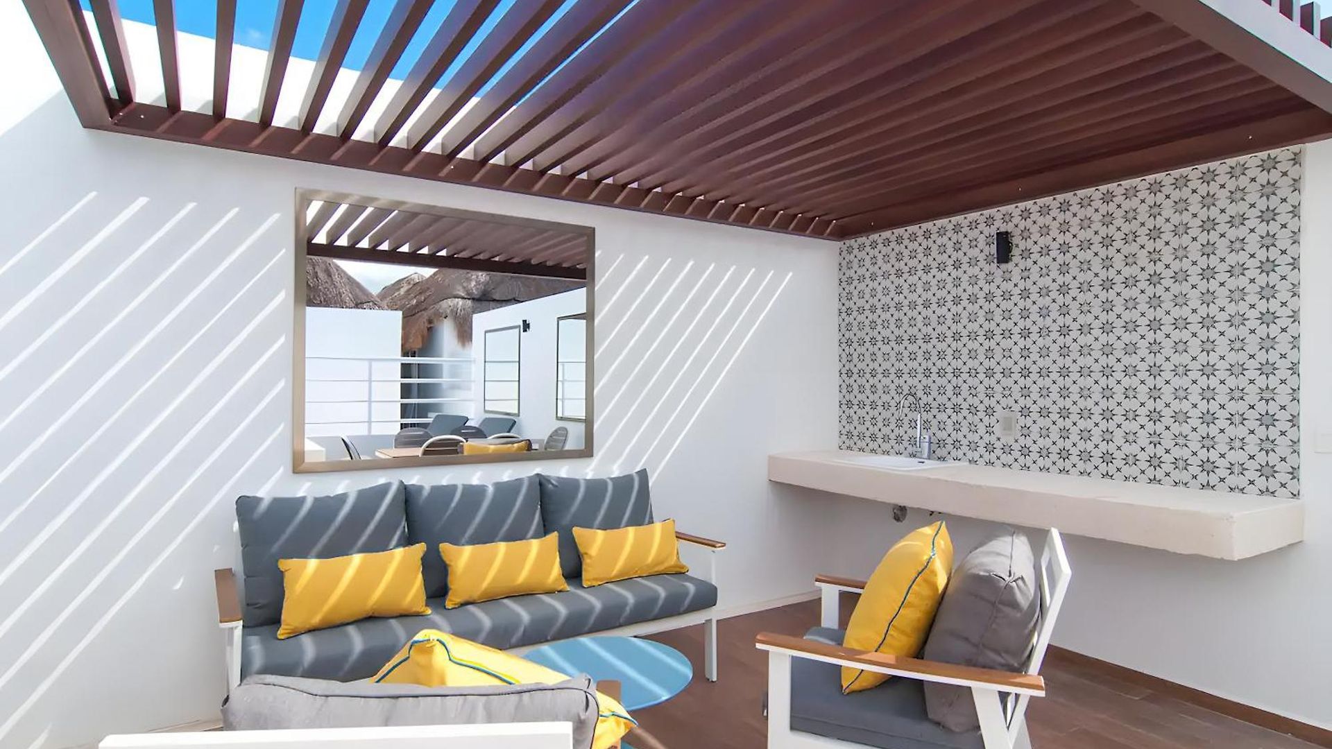 Luxury Penthouse W-jacuzzi In The Heart Of Tulum