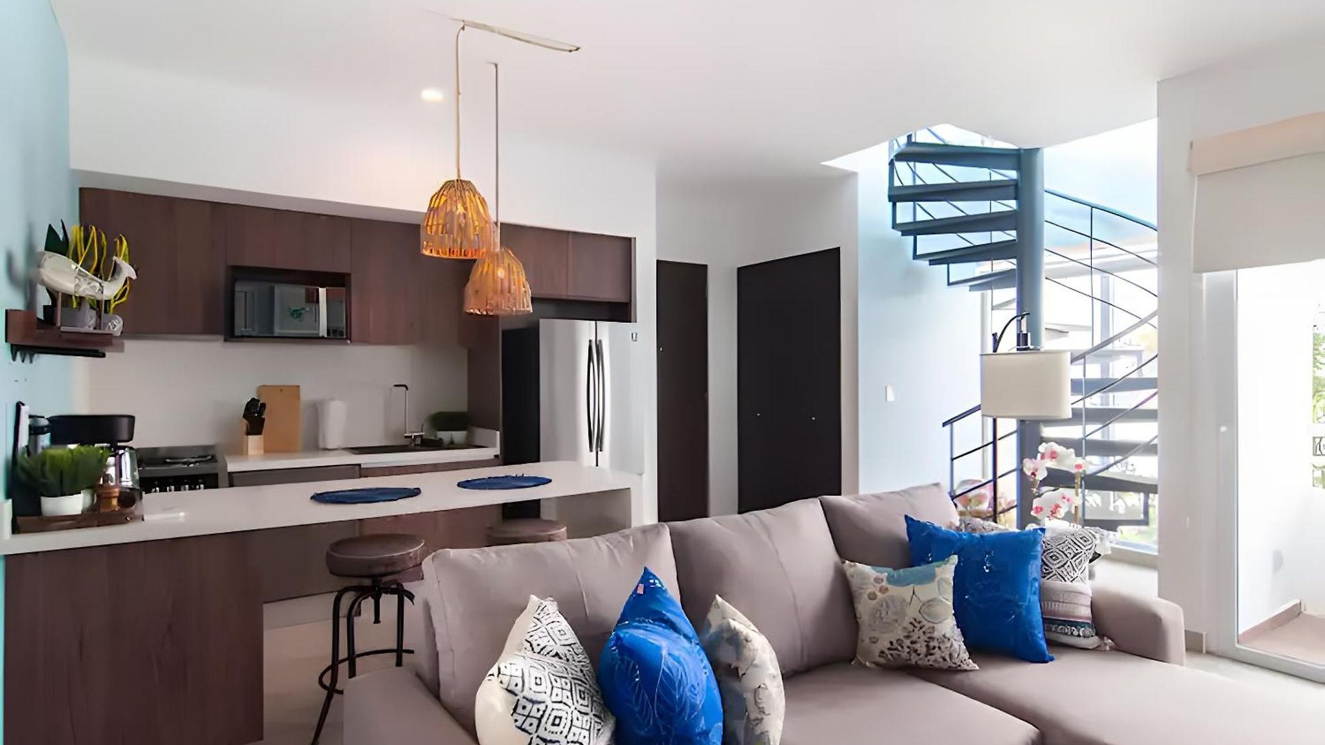 Apartment Luxury Penthouse W-jacuzzi In The Heart Of *