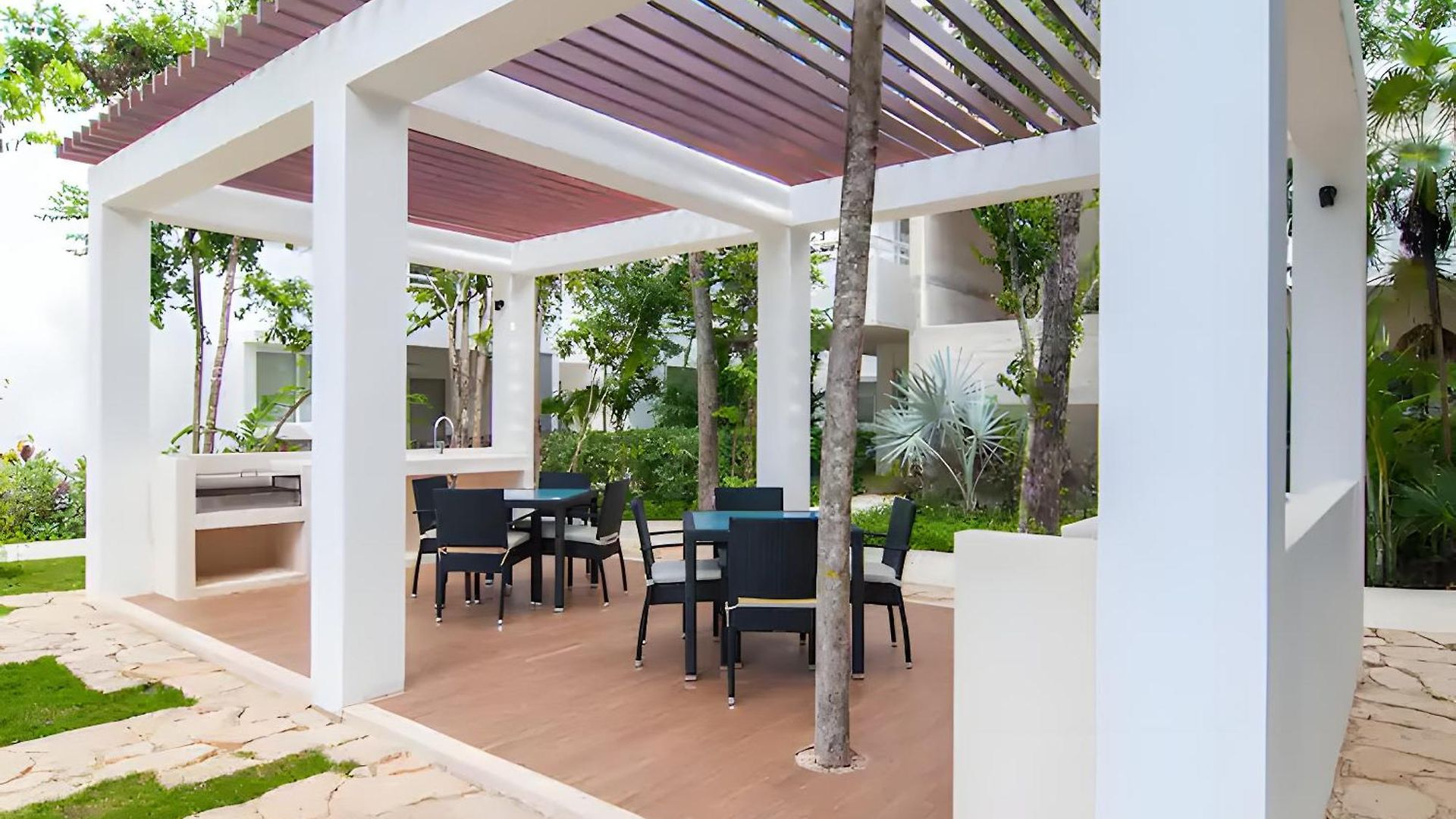 Luxury Penthouse W-jacuzzi In The Heart Of Apartment Tulum