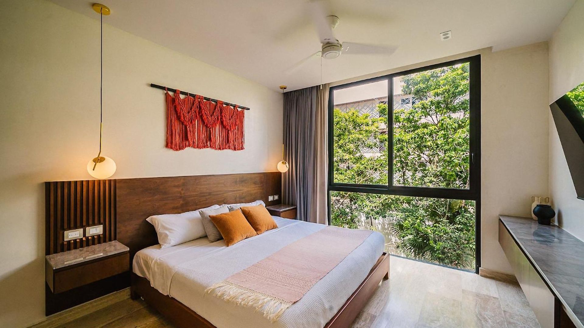 Apartment Deluxe Design 3br With Pool, Spa, Gym, Kids Area *