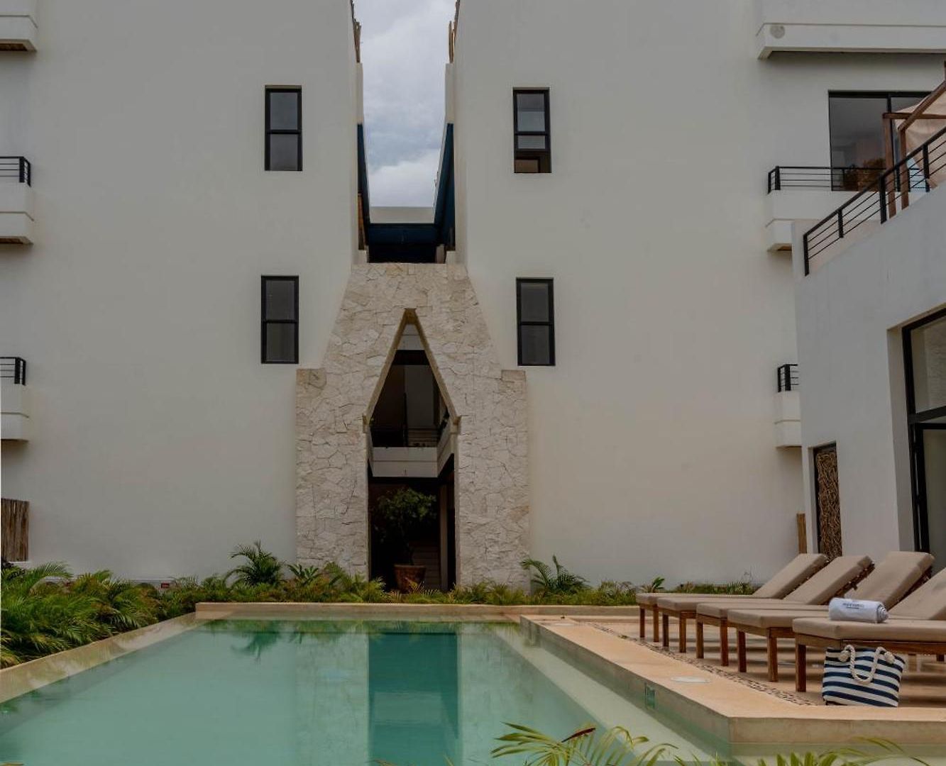 Apartment New Luxury With Plunge Pool