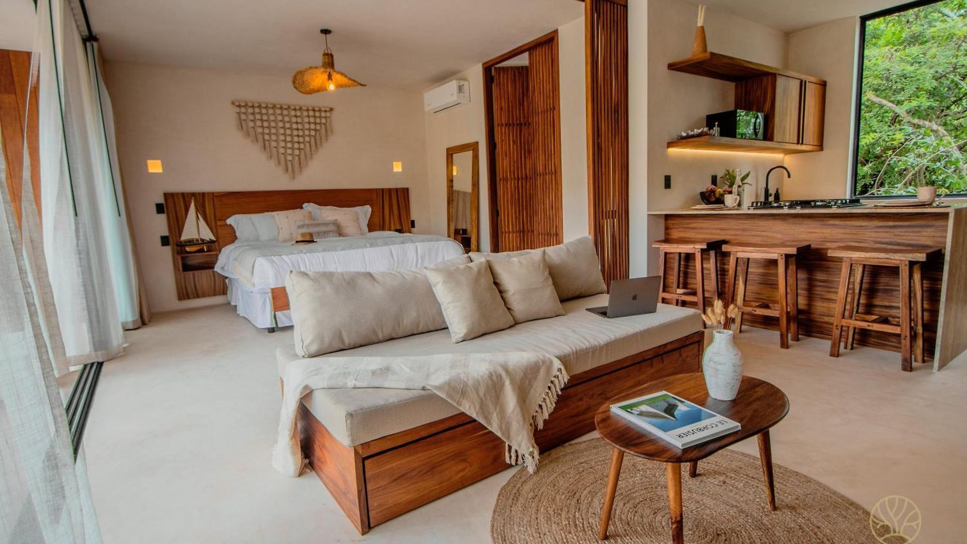 Aparthotel Muunek By Land Boutique