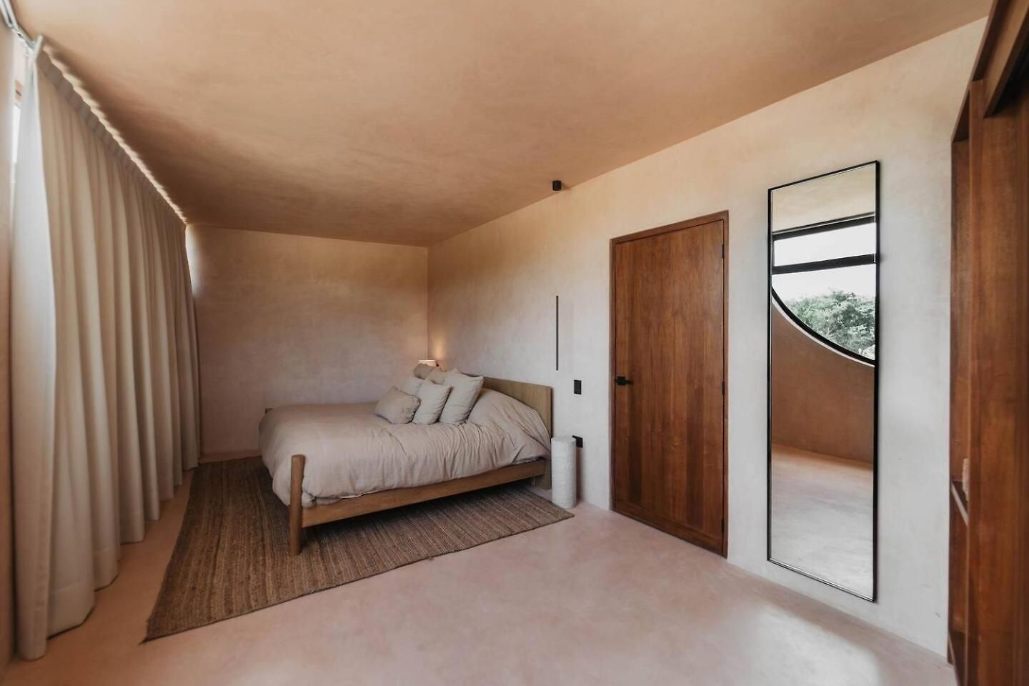 Babel Aparthotel 3*