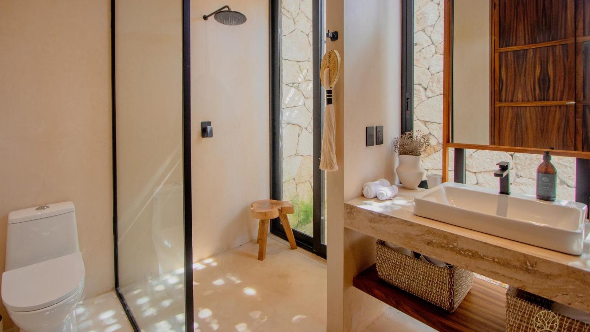 Muunek By Land Boutique Aparthotel 4*