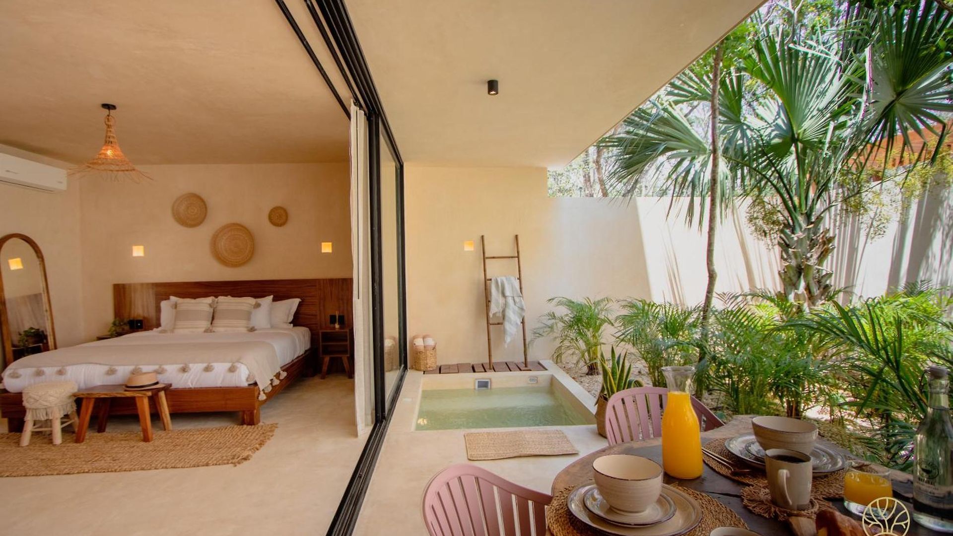 Aparthotel Muunek By Land Boutique 4*