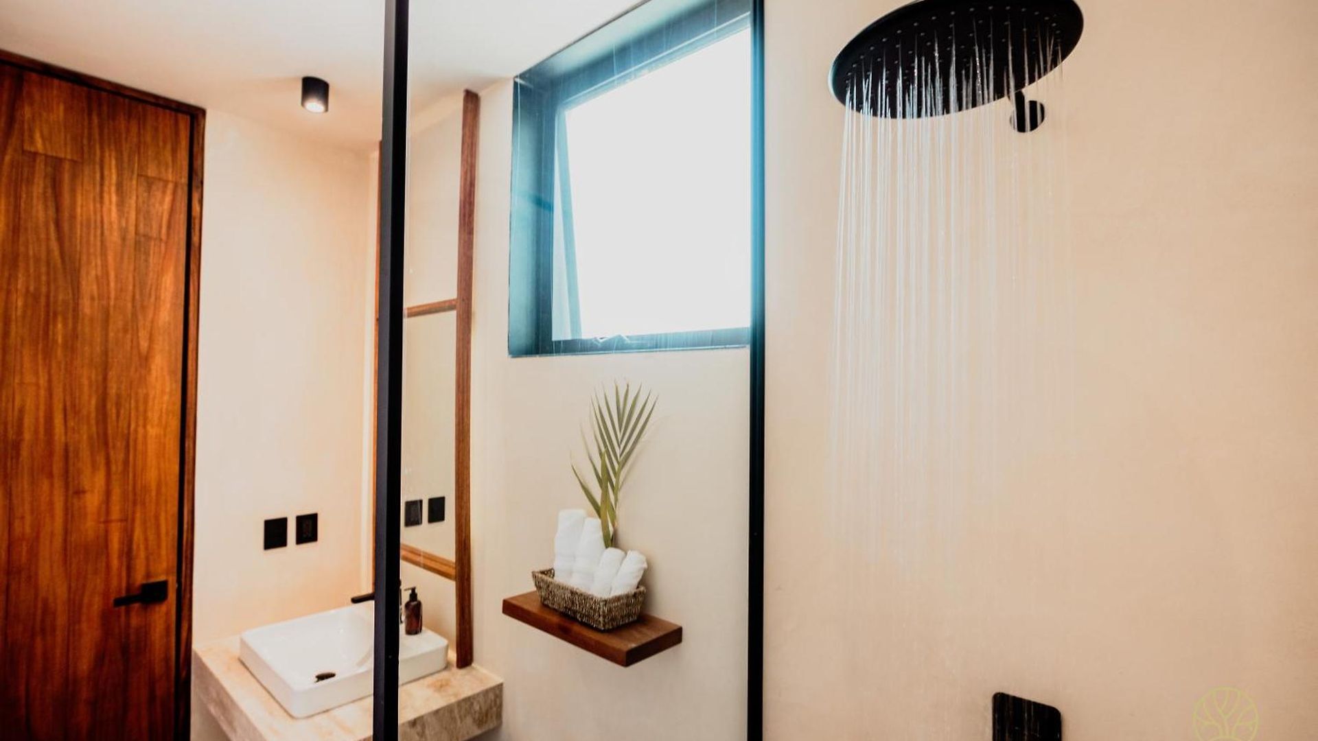 Aparthotel Muunek By Land Boutique 4*