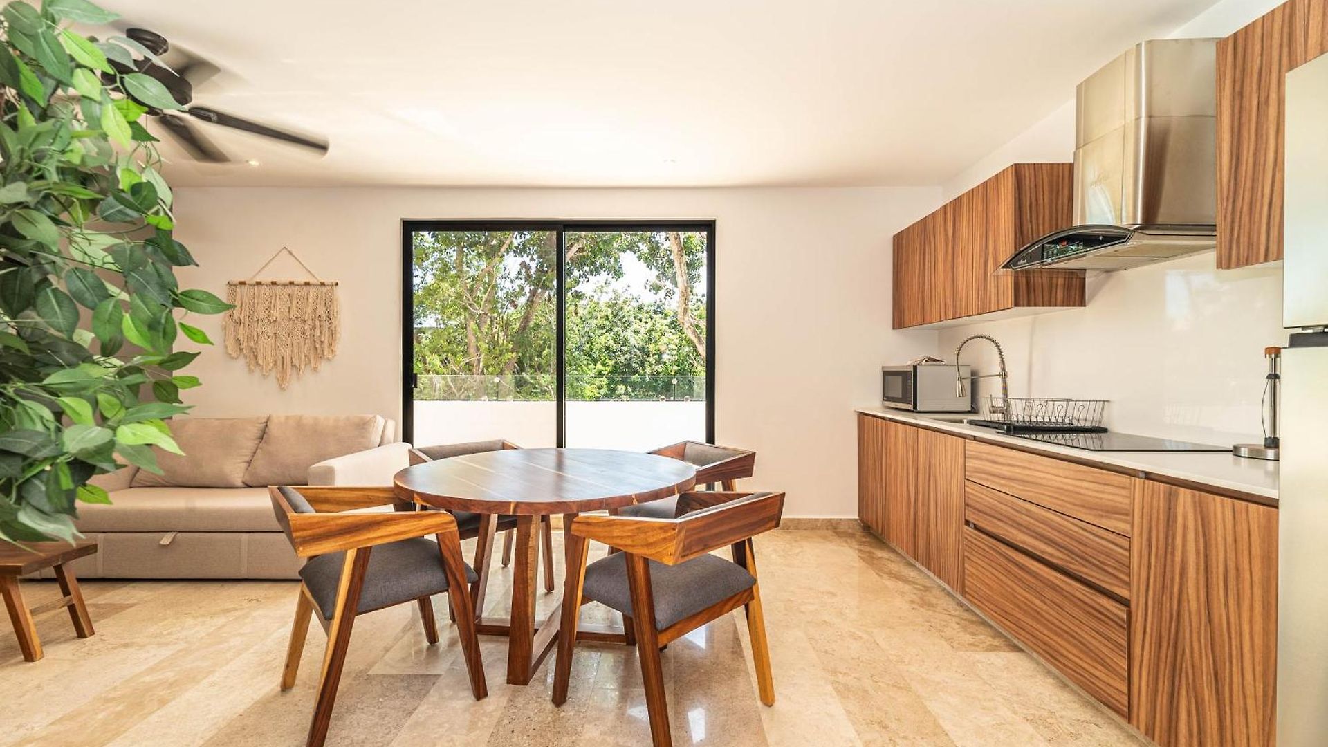 1 Bd With Private Balcony, Rooftop Pool, Gym Tulum
