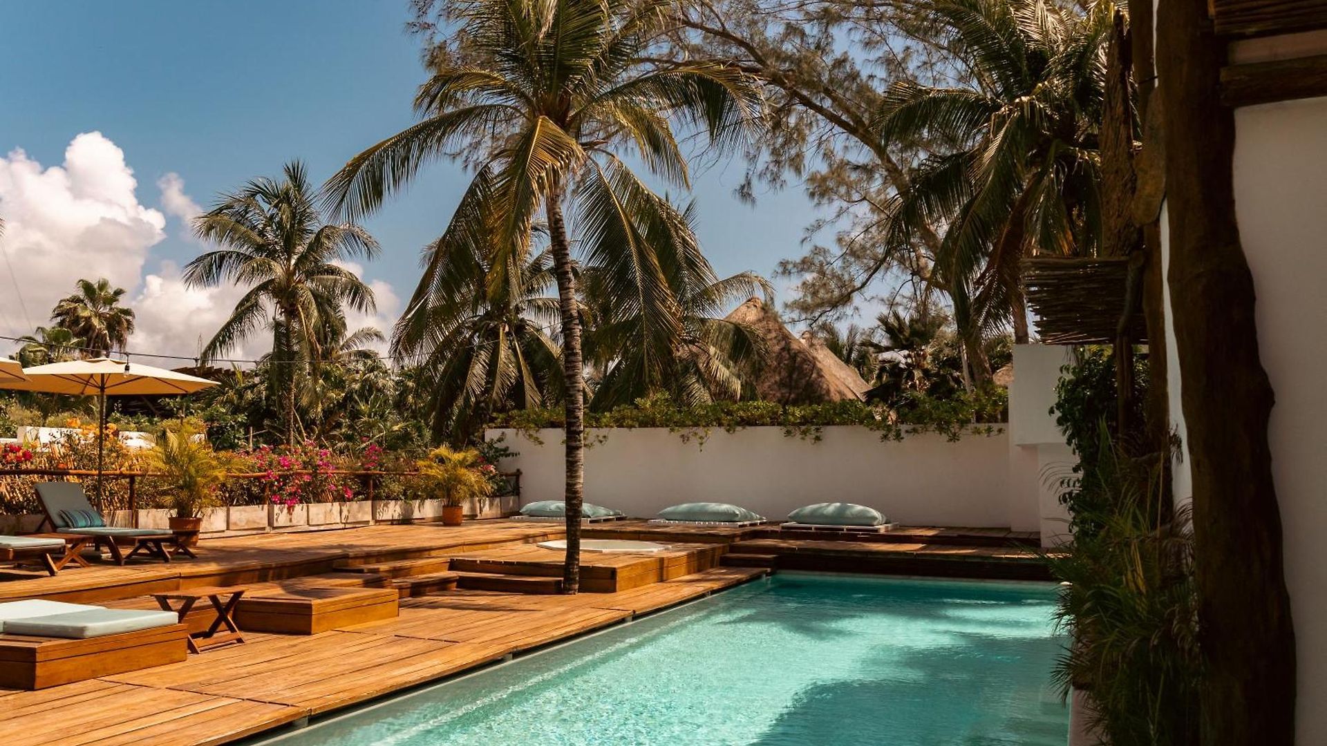 Hotel Tulum- & 4*