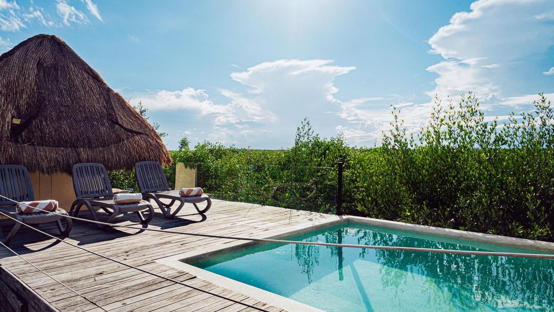 Sunset House Hotel