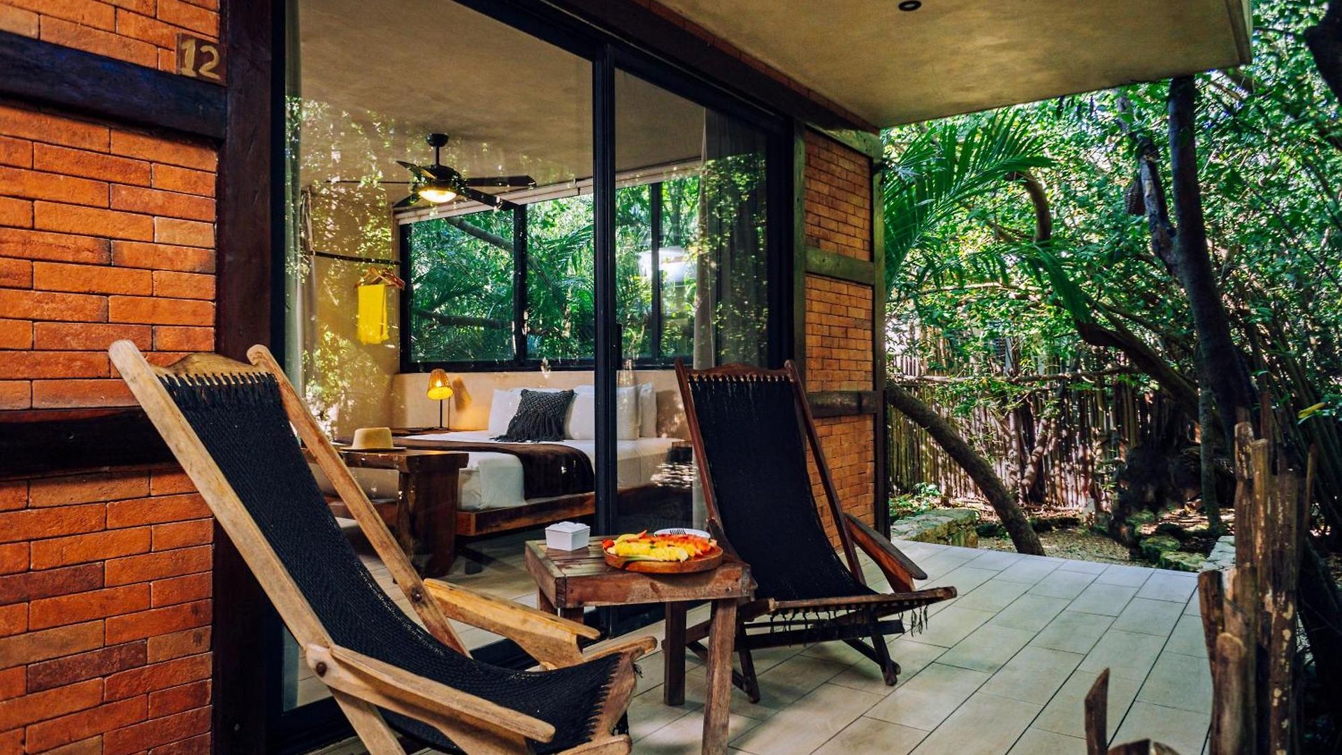 Sunset House Hotel 2*