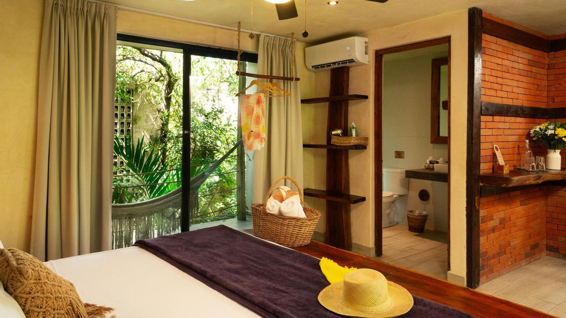 Hotel Sunset House 2*