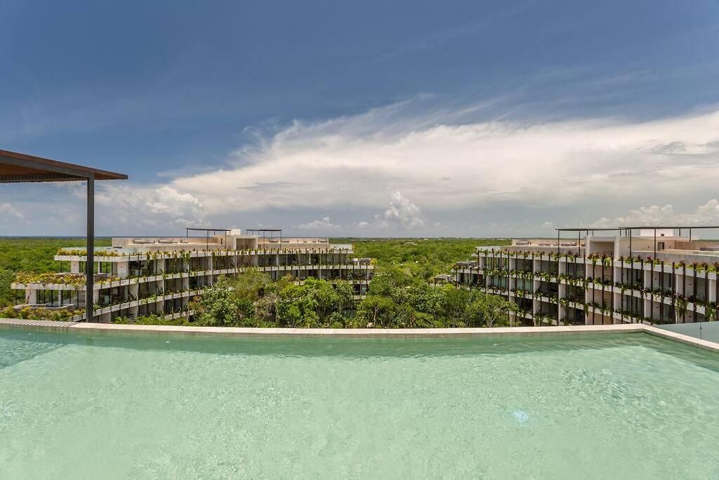 Cozy Aparment Pool View