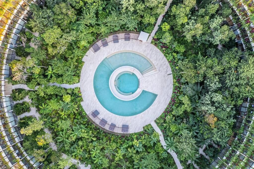 Cozy Aparment Pool View Apartment