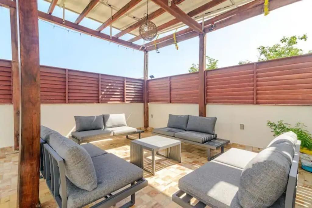 Unwind At Magdalena, Private With 3 Bedrooms, Rooftop Pool And Fast Wi-fi For Digital Nomads Сasa de vacaciones Tulum