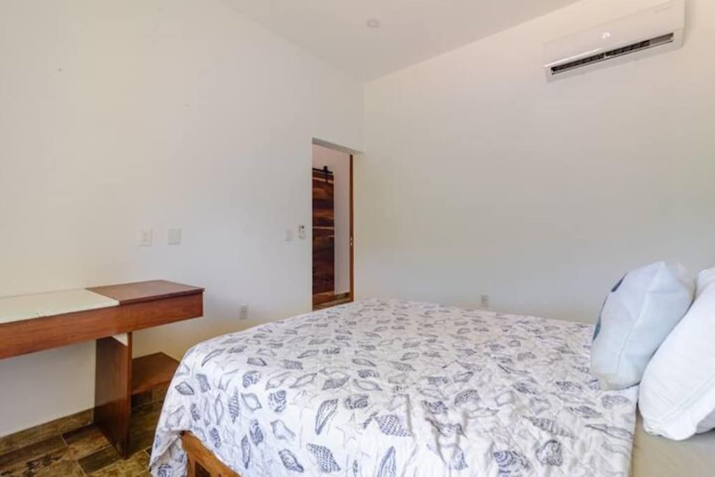 Сasa de vacaciones Unwind At Magdalena, Private With 3 Bedrooms, Rooftop Pool And Fast Wi-fi For Digital Nomads Tulum