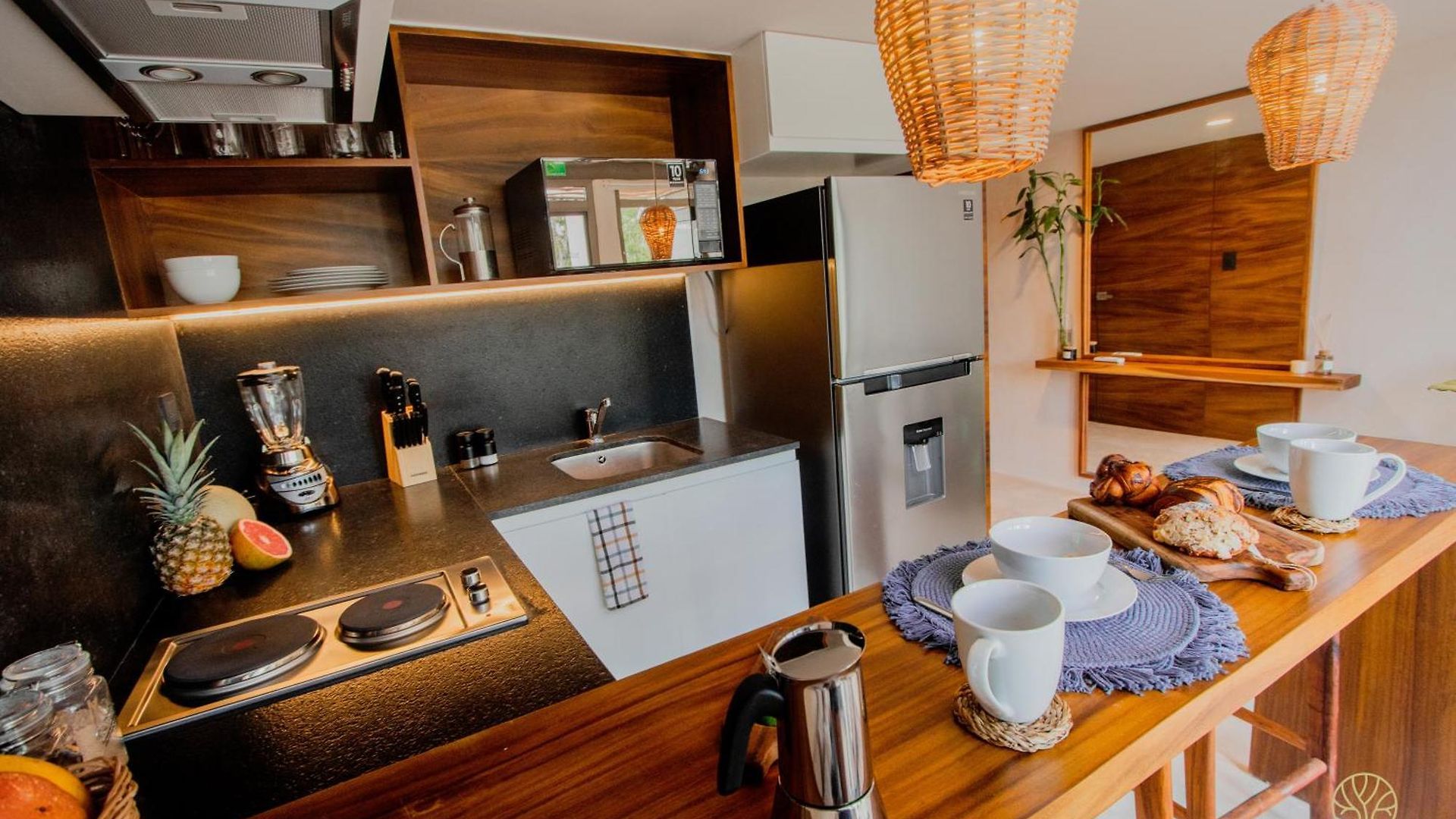 Aparthotel Samiik By Arkylab 4*