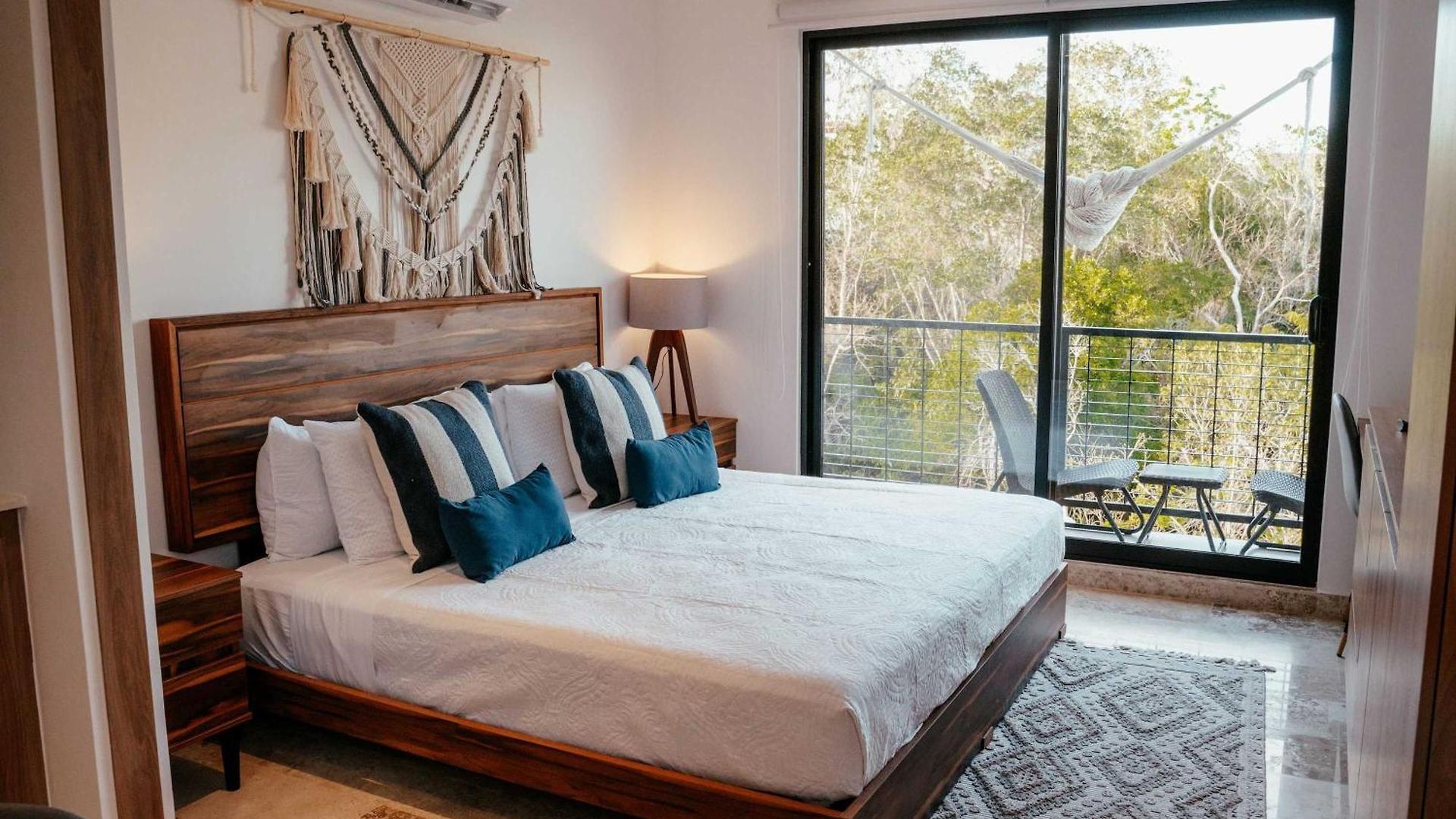 Apartamento Loft Boho In With Pool & Gym