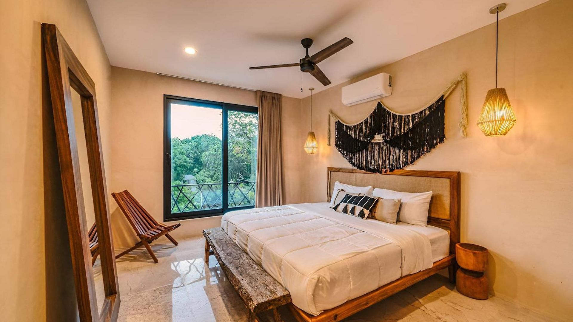Deluxe 6br Double Penthouse With 2 Private Roof Pools