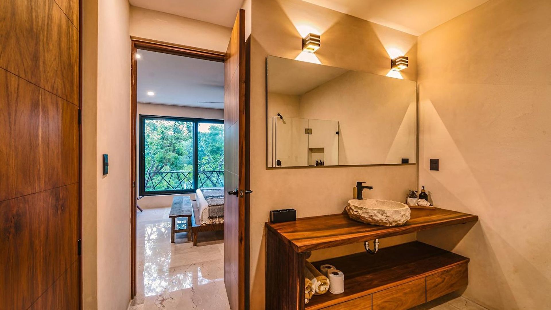 Deluxe 6br Double Penthouse With 2 Private Roof Pools *