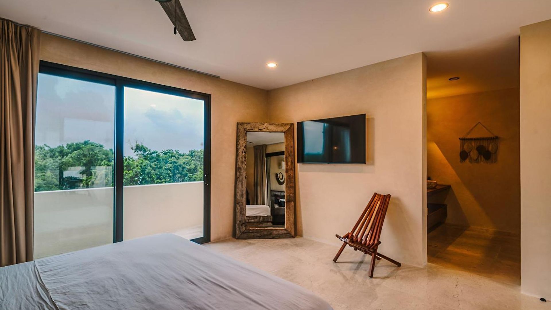 Deluxe 6br Double Penthouse With 2 Private Roof Pools