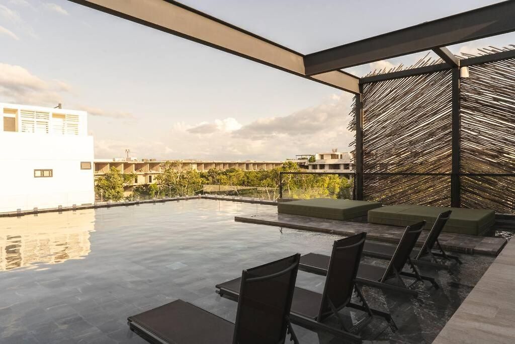 Stylish Retreat For 6, Near Everything Apartment *