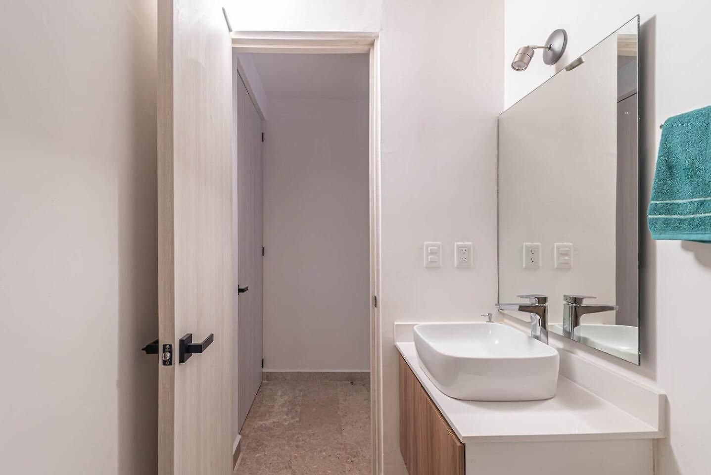 Сasa de vacaciones King With Private Balcony, Rooftop Pool, Gym *