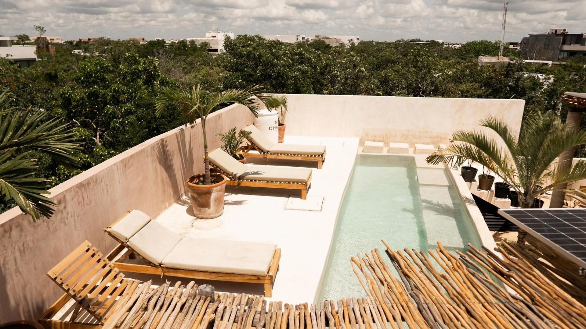Koos Hotel 3*
