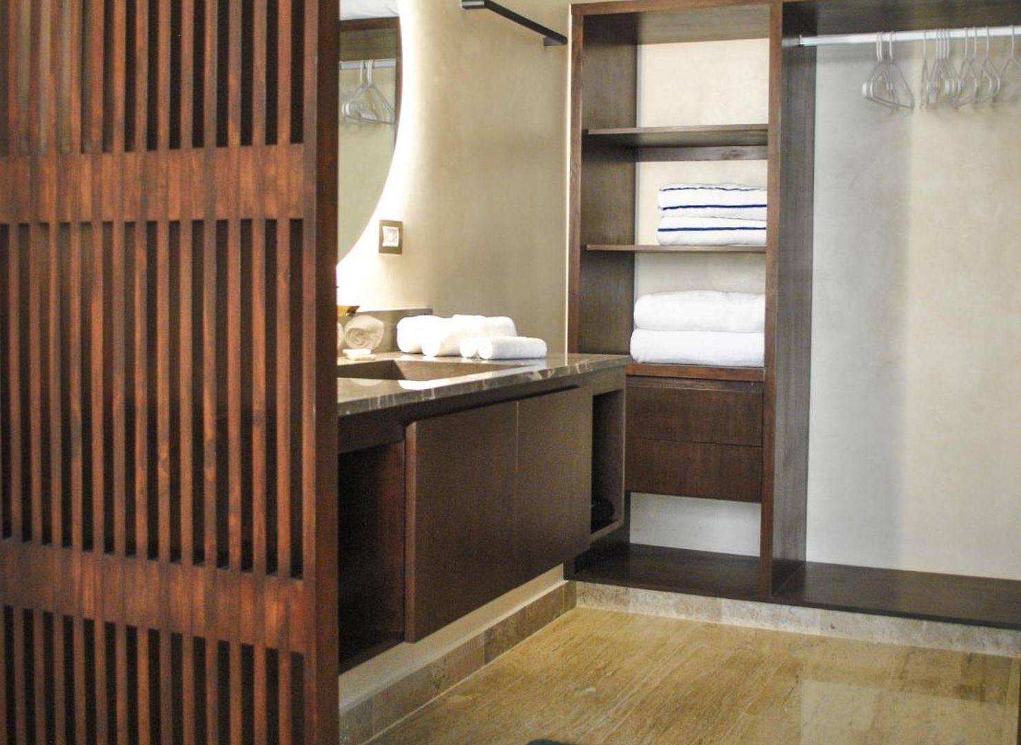 New Maria 2 Bedroom With Rooftop Pool Apartahotel 4*