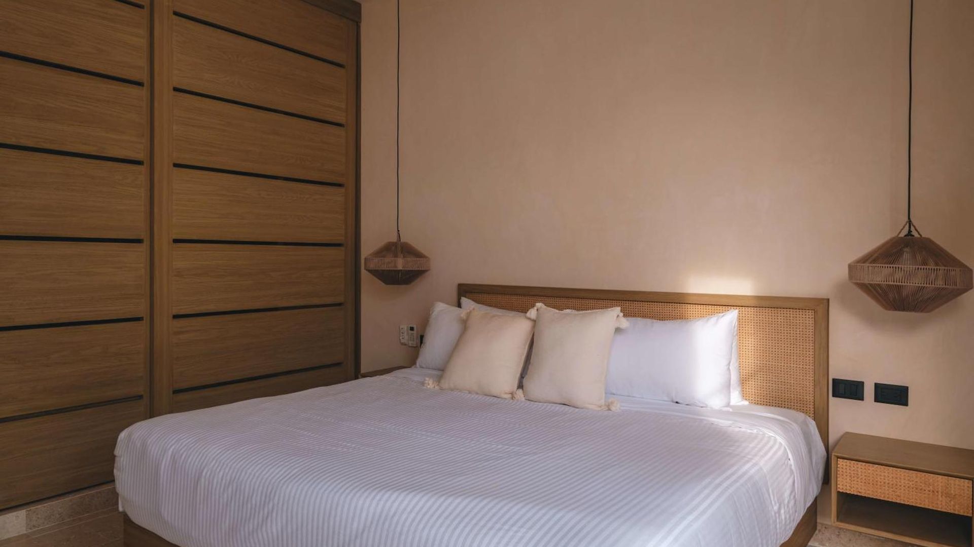 Luxury 4br Aldea Zama Dream Pool & Bright *
