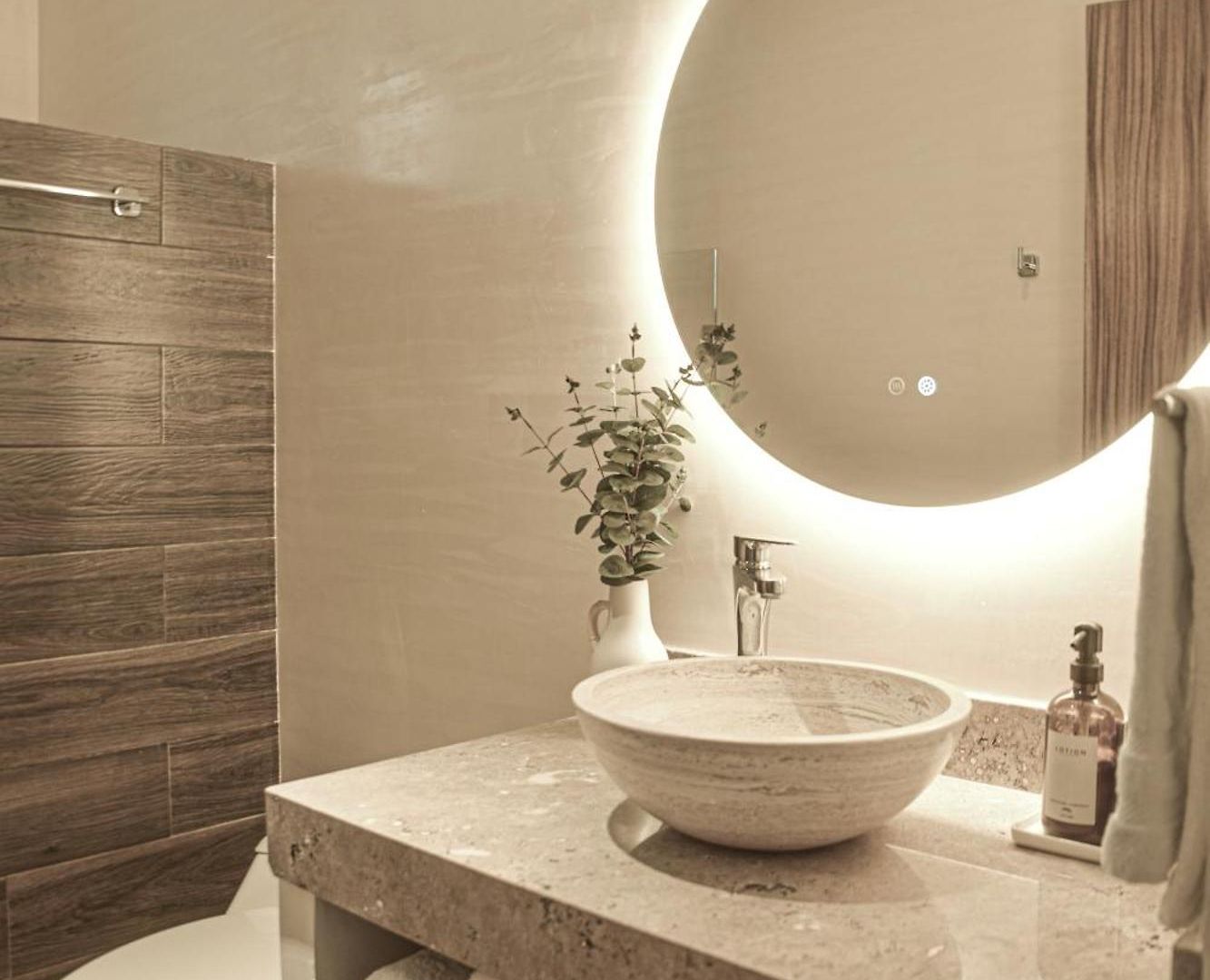 Apartment Luxury Penthouse-private Rooftop Pool-walkable