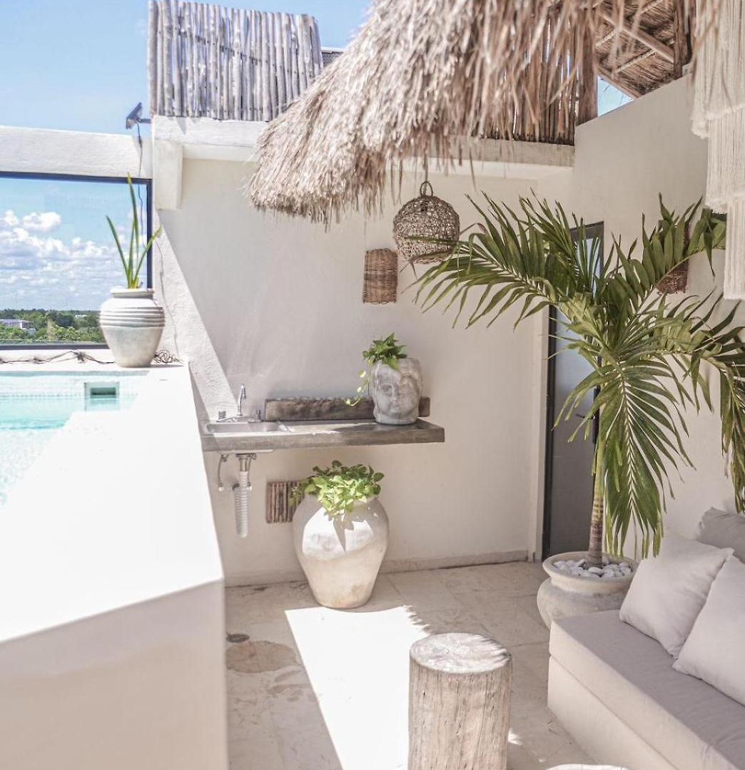 Luxury Penthouse-private Rooftop Pool-walkable Apartment *