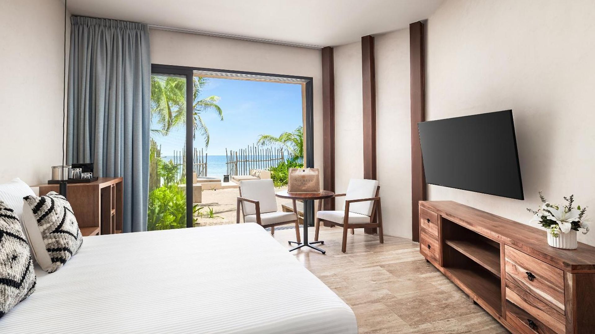 Resort Secrets & Club (adults Only)