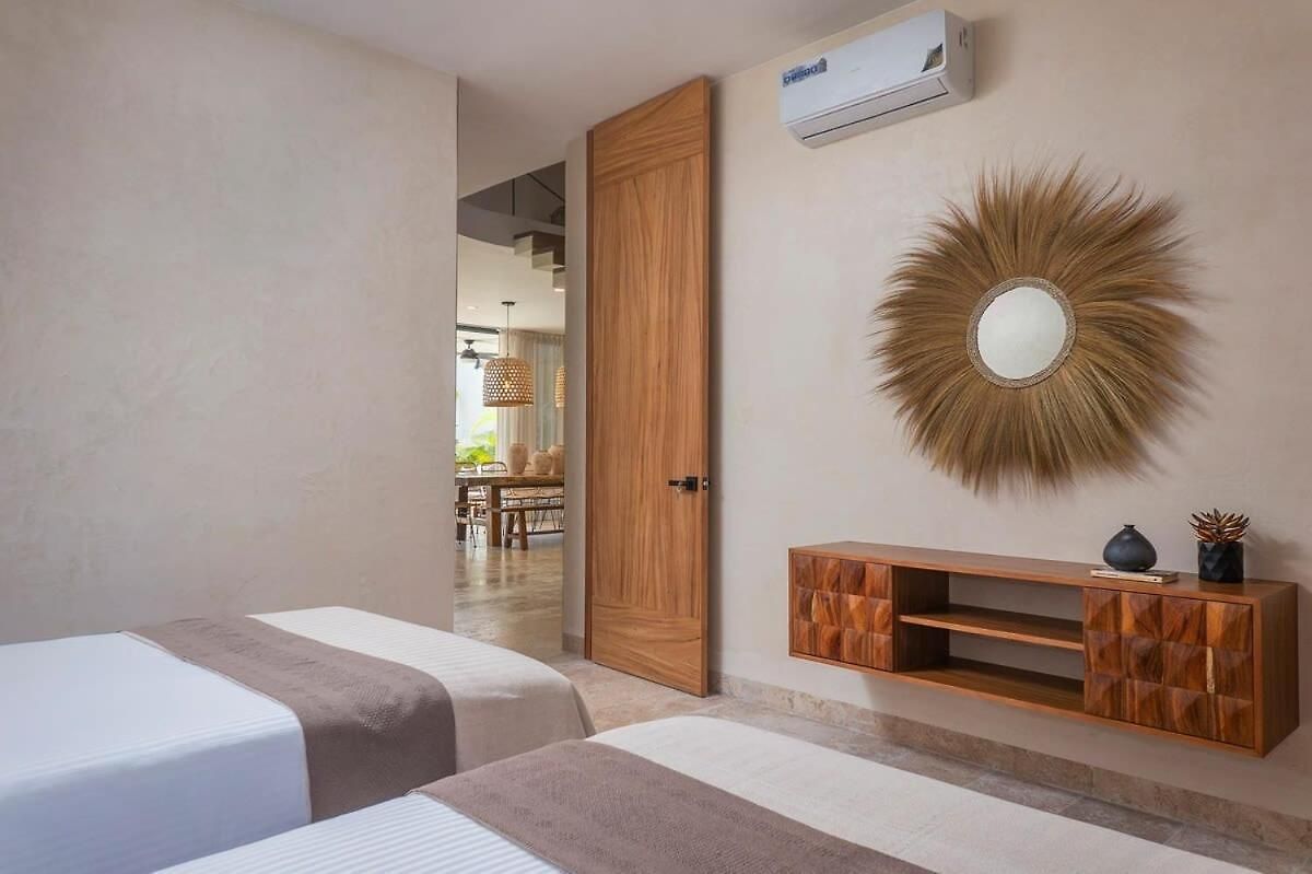Stylish 5br For Bachelorette Aldea Zama Villa *