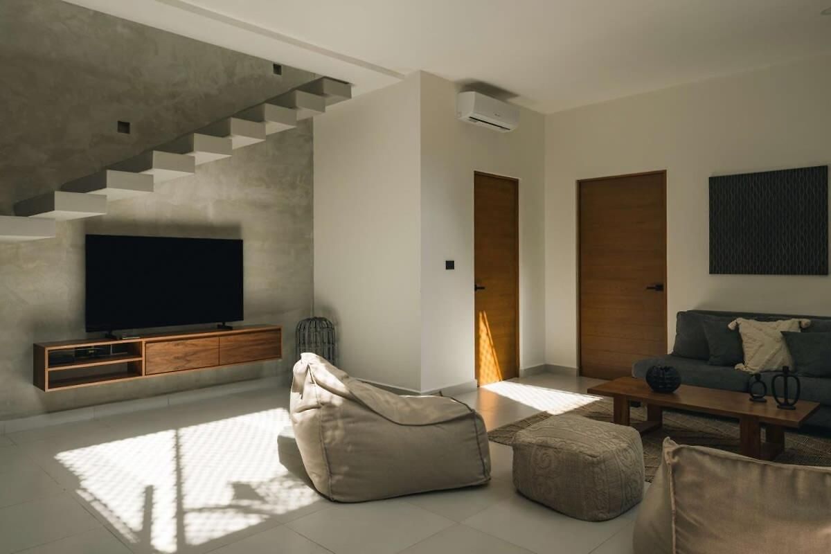 Holiday home Large 6br With Pool Aldea Zama